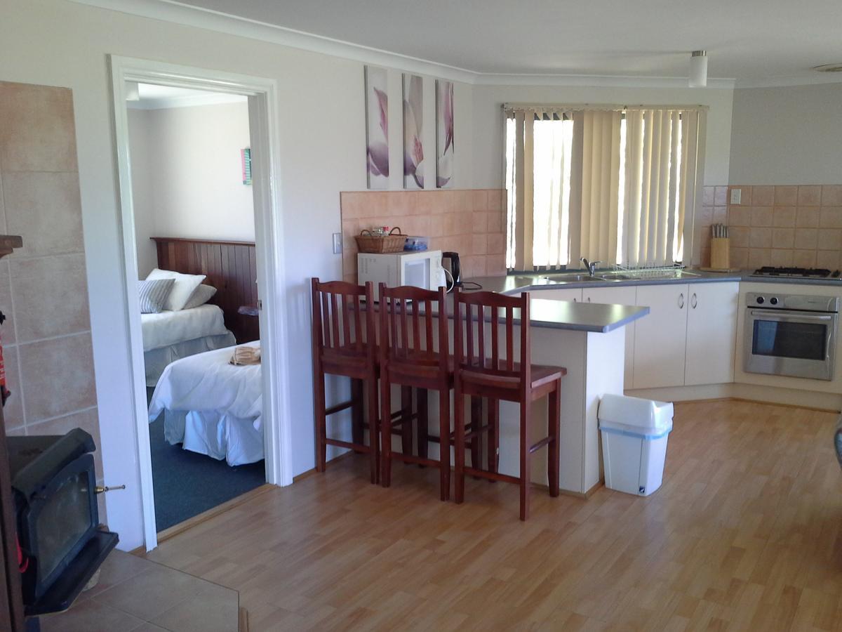 Cosy Corner Chalets Kronkup Room photo